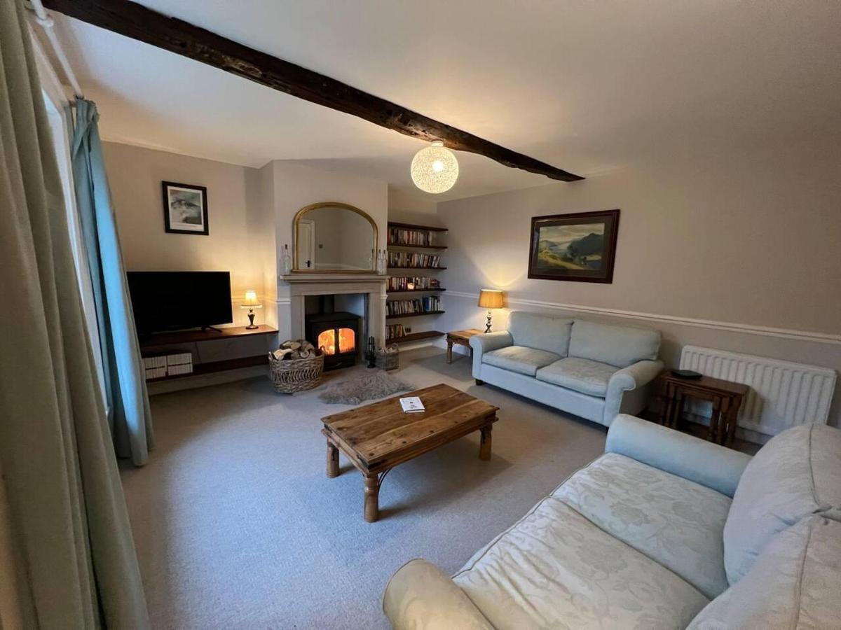 Stunning 4-Bed Grade II House In The Lake District Wigton Eksteriør billede