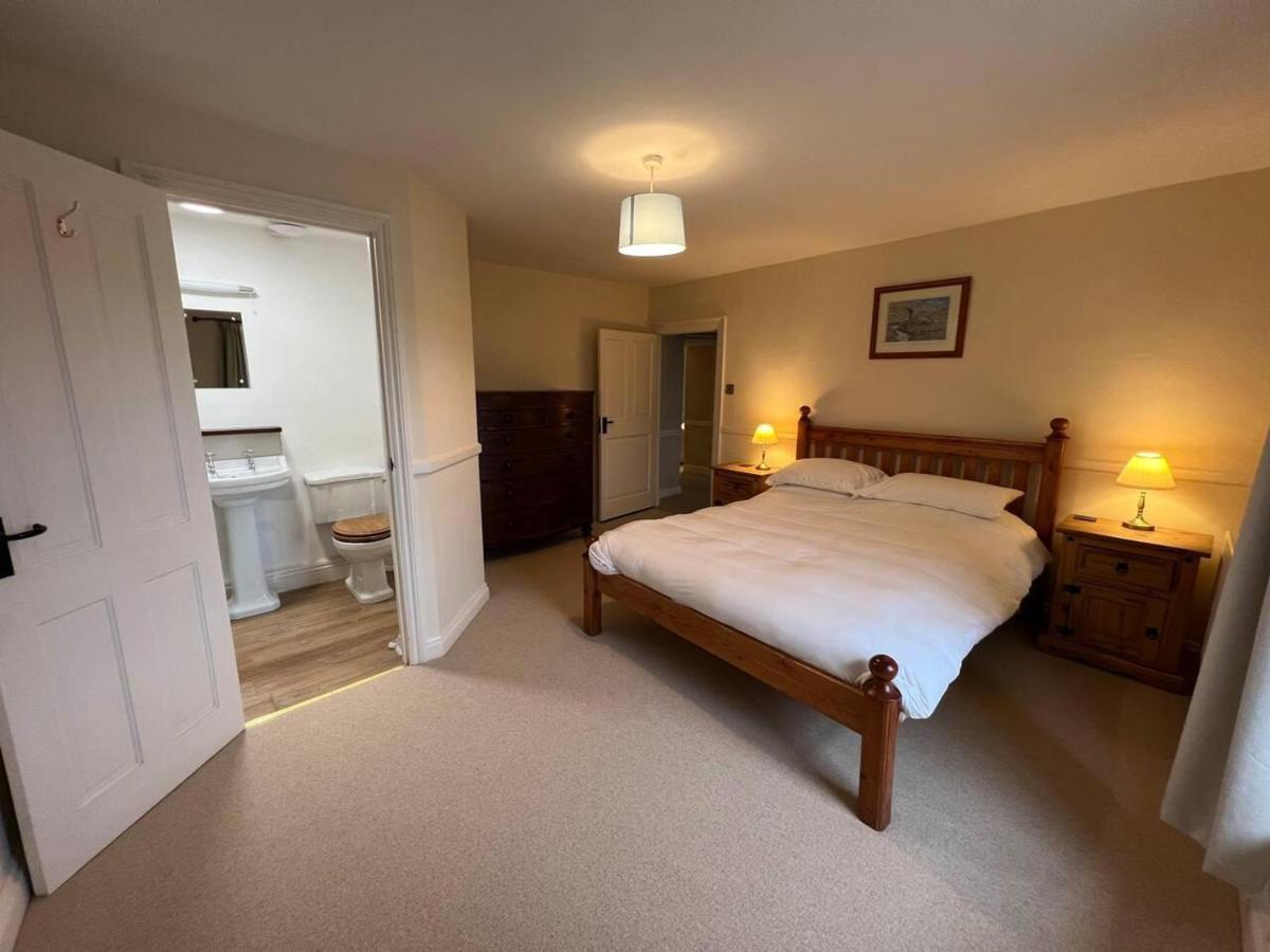 Stunning 4-Bed Grade II House In The Lake District Wigton Eksteriør billede